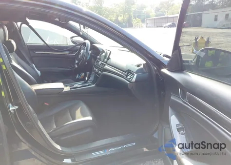 2018 Honda Accord Sport z USA, uszkodzony, nr VIN 1HGCV1F34JA133377